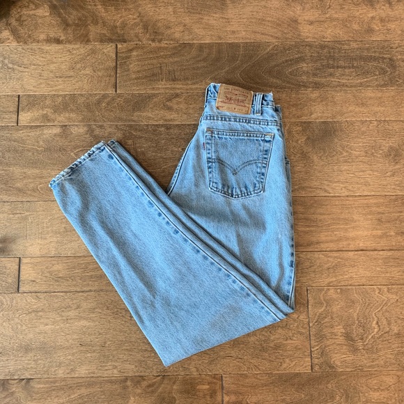 Levi's Denim - Vintage Levi’s 560 loose fit tapered leg SZ 29x32